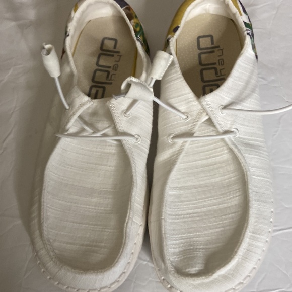 Hey dude shoes - Picture 2 of 11
